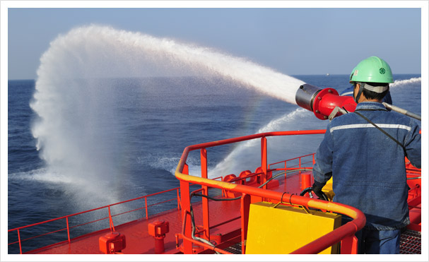 Feuerwehrschiff / Löschboot in Deutschland und Ausland neu / gebraucht kaufen.